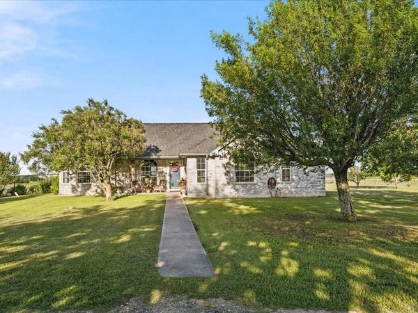 2951 FM 936, Hubbard, TX 76648