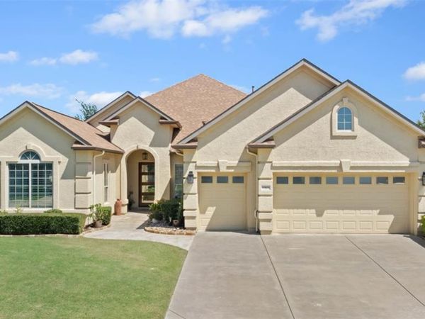 9909 Crestridge Drive, Denton, TX 76207