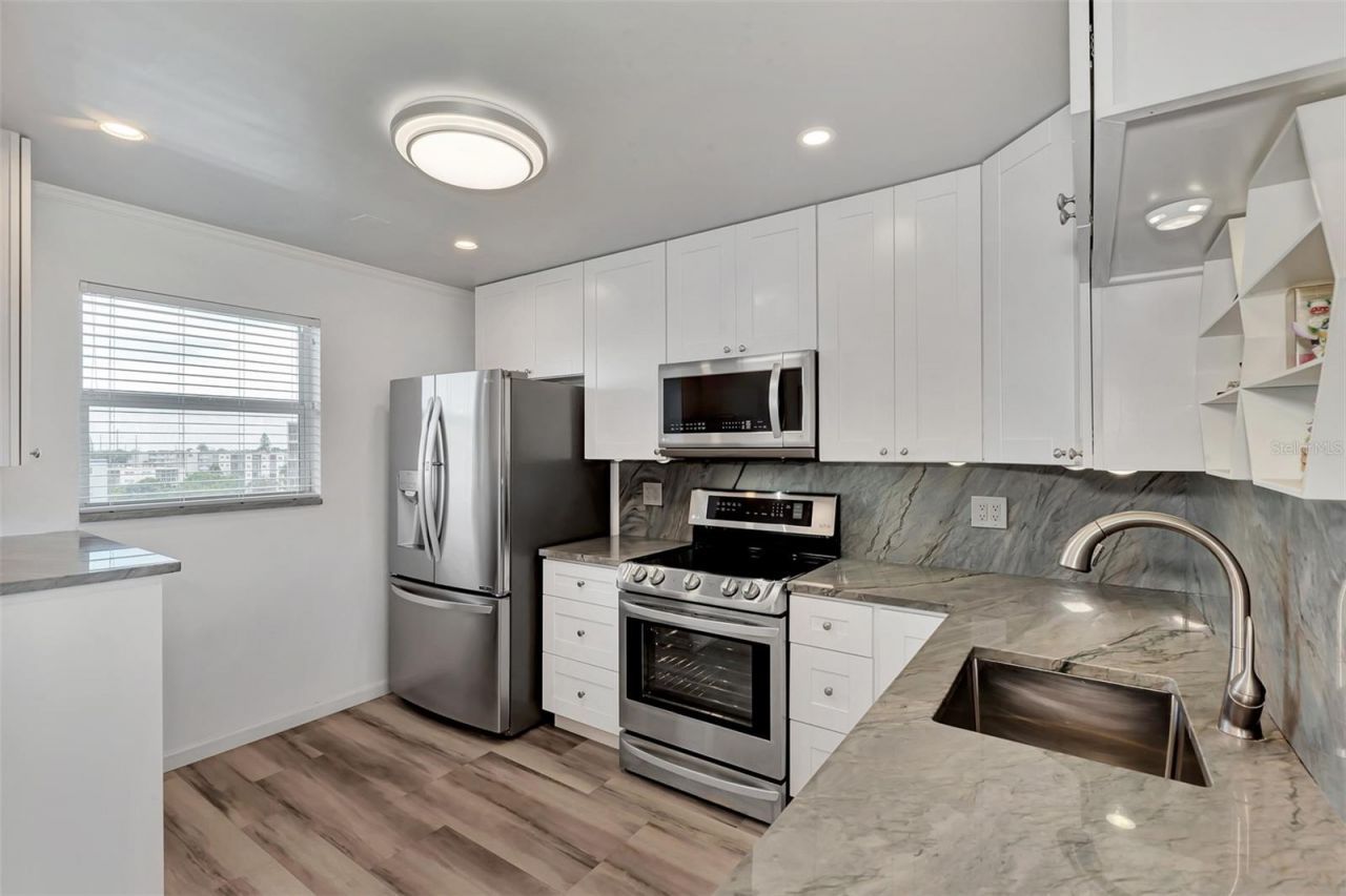 3820 Ironwood Lane , Unit 603I, Bradenton, FL 34209 Photo