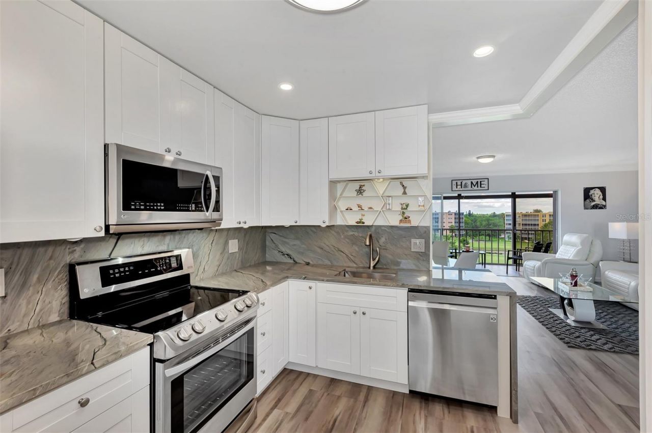 3820 Ironwood Lane , Unit 603I, Bradenton, FL 34209 Photo