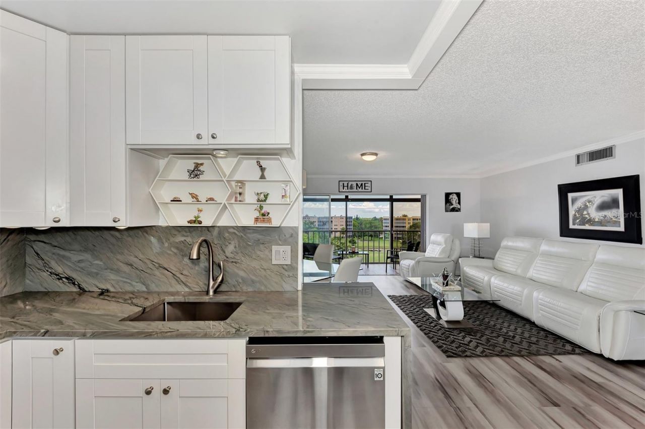 3820 Ironwood Lane , Unit 603I, Bradenton, FL 34209 Photo