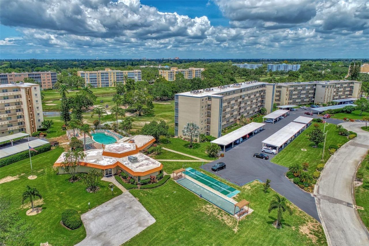 3820 Ironwood Lane , Unit 603I, Bradenton, FL 34209 Photo