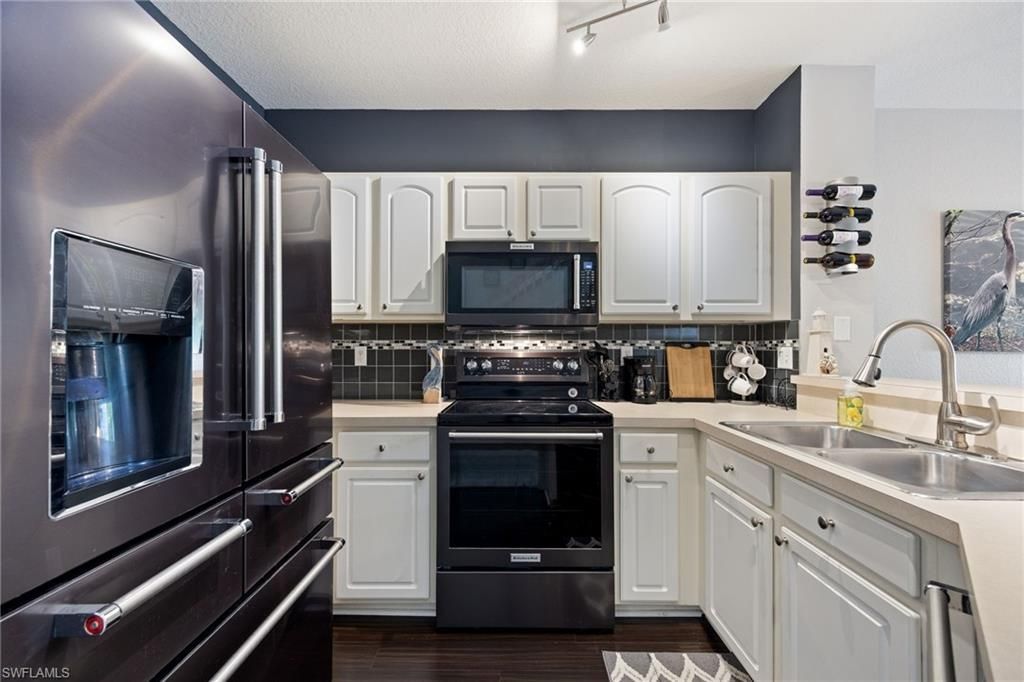 10083 Poppy Hill Dr, Fort Myers, FL 33966 Photo