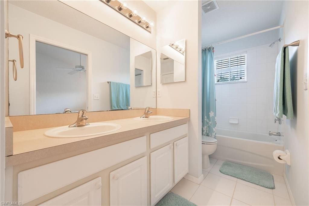 10083 Poppy Hill Dr, Fort Myers, FL 33966 Photo