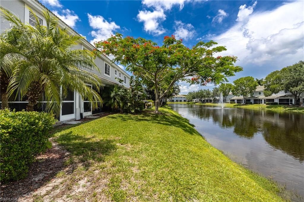 10083 Poppy Hill Dr, Fort Myers, FL 33966 Photo