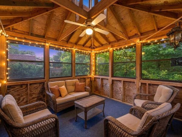 7712 Riverdale Drive N, Brooklyn Park, MN 55444