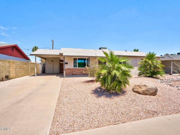 1711 S ROBERTS Road, Tempe, AZ 85281