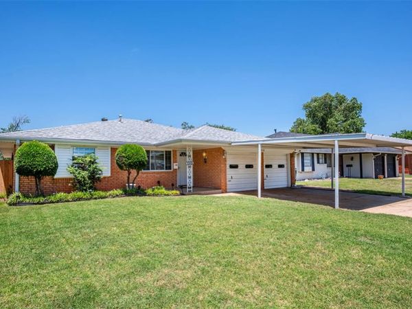 1313 Regency Boulevard, Moore, OK 73160