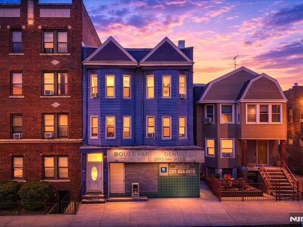 2275 John F Kennedy Boulevard 2, JERSEY CITY, NJ 07304