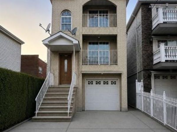 28 4th Street 1, ELIZABETH, NJ 07206