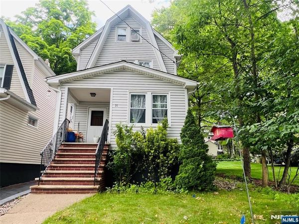 31 Dean Street, GLEN ROCK, NJ 07452