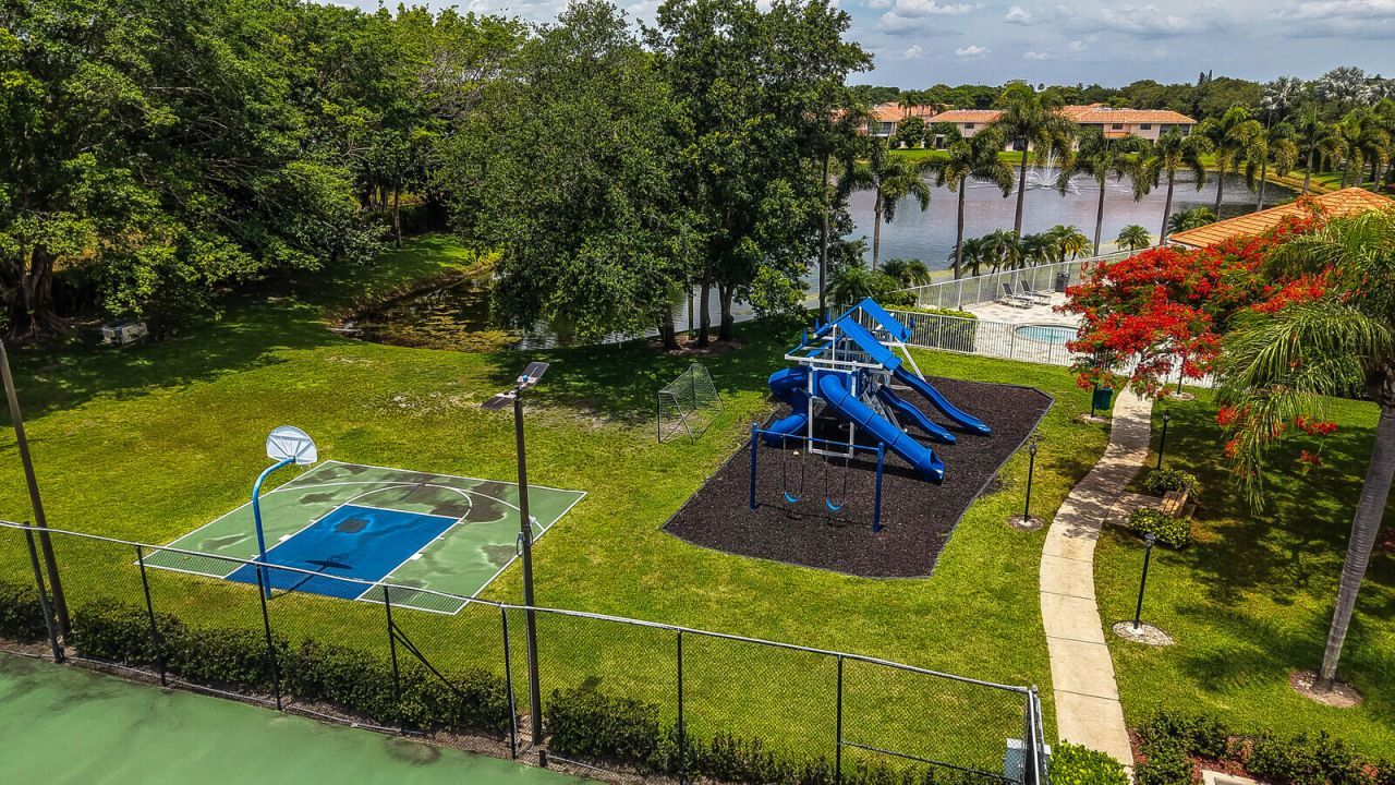 8634 Vía Reale, Unit 1, Boca Raton, FL 33496 Photo