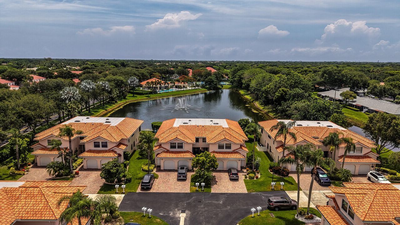 8634 Vía Reale, Unit 1, Boca Raton, FL 33496 Photo