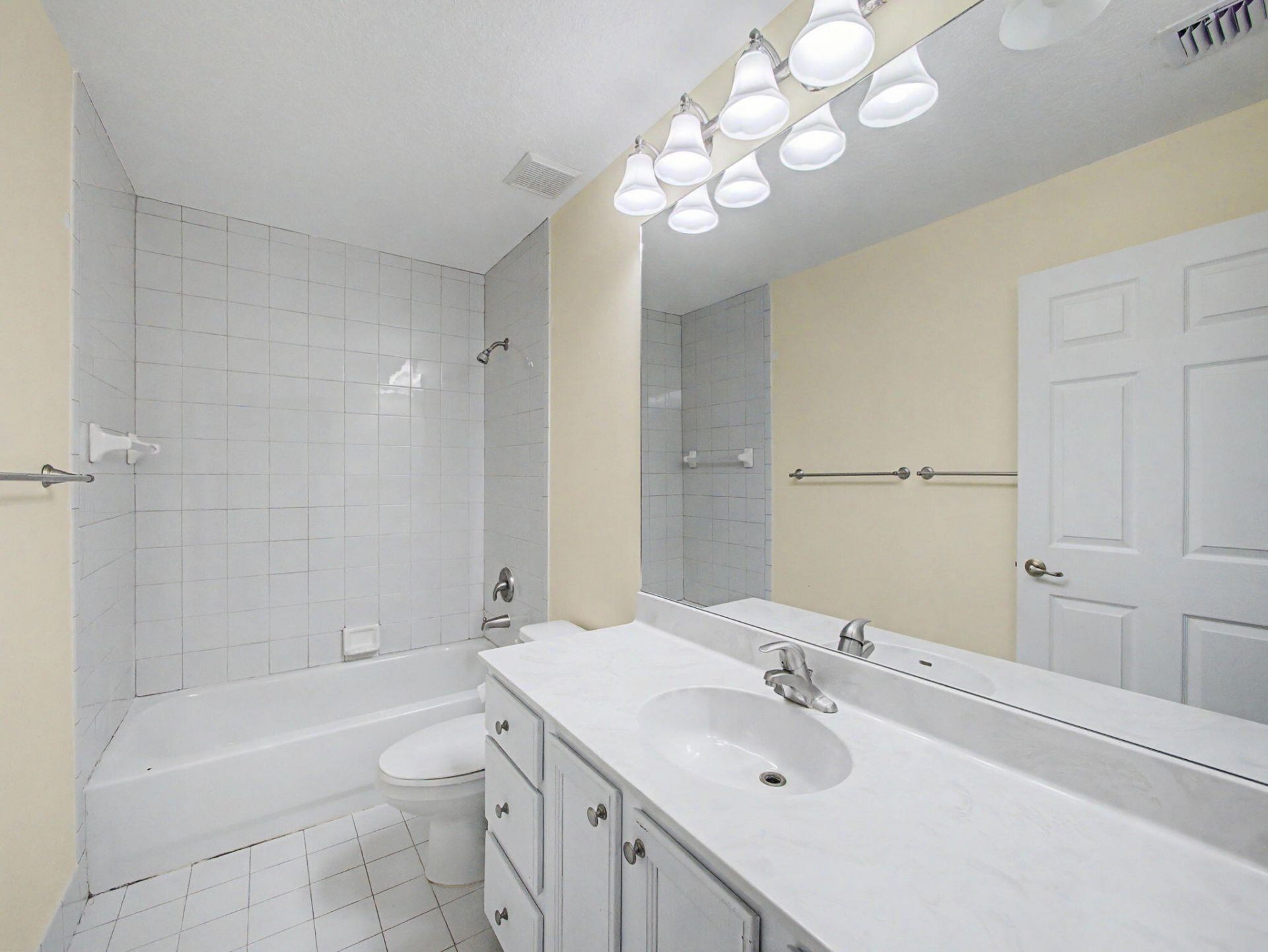 6467 SE Wild Olive Lane, Stuart, FL 34997 Photo