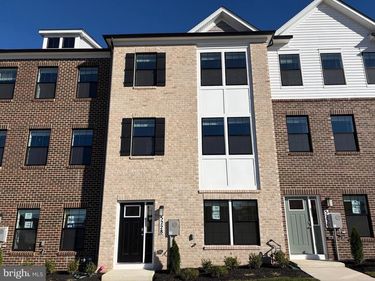 10706 MERIDIAN HILL WAY, UPPER MARLBORO, MD 20772
