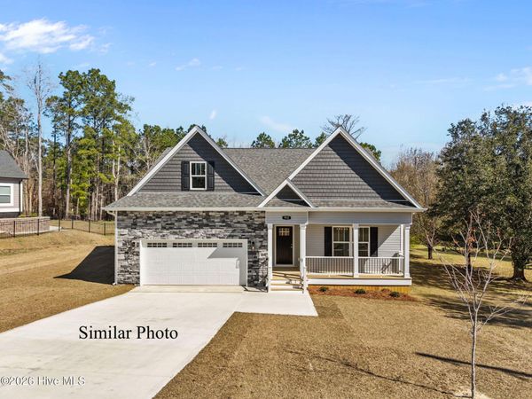 234 E Ivybridge Drive , Hubert, NC 28539