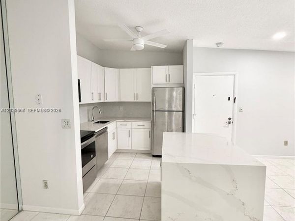 7857 Ashmont Cir, Unit 213, Tamarac, FL 33321