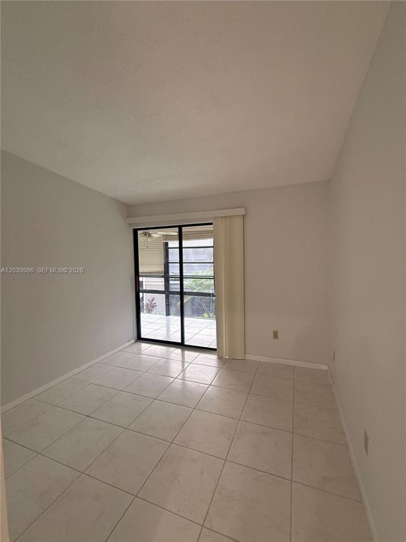 7857 Ashmont Cir, Unit 213, Tamarac, FL 33321 Photo