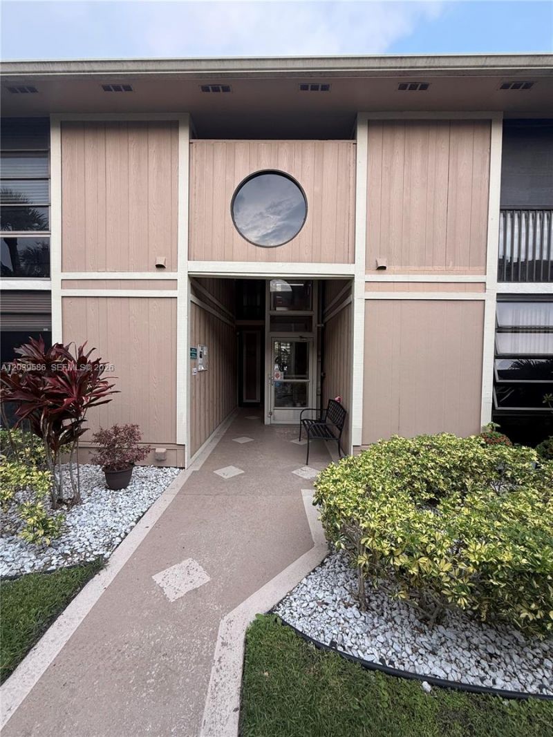 7857 Ashmont Cir, Unit 213, Tamarac, FL 33321 Photo