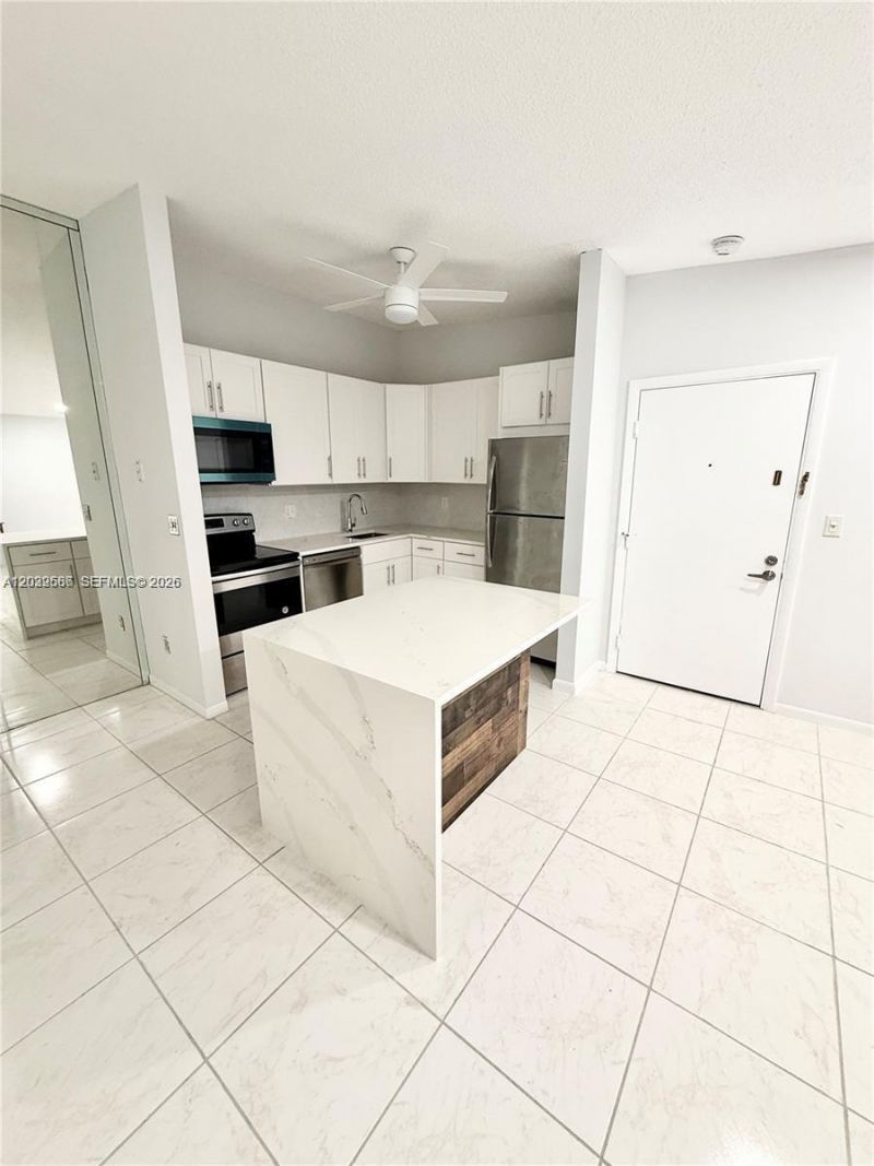 7857 Ashmont Cir, Unit 213, Tamarac, FL 33321 Photo