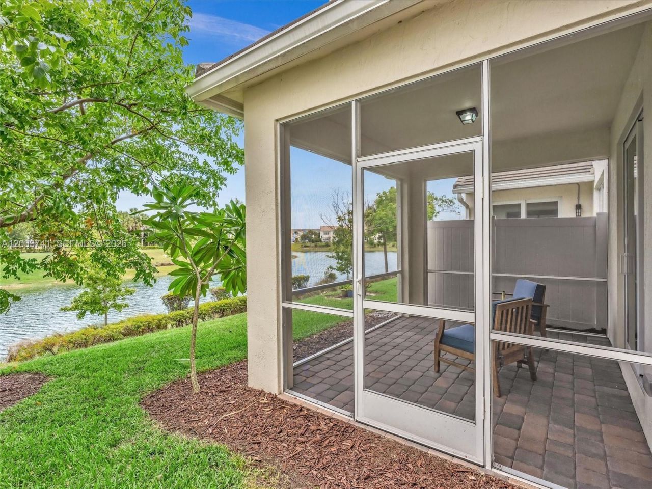 1183 Eucalyptus Dr , Hollywood, FL 33021 Photo