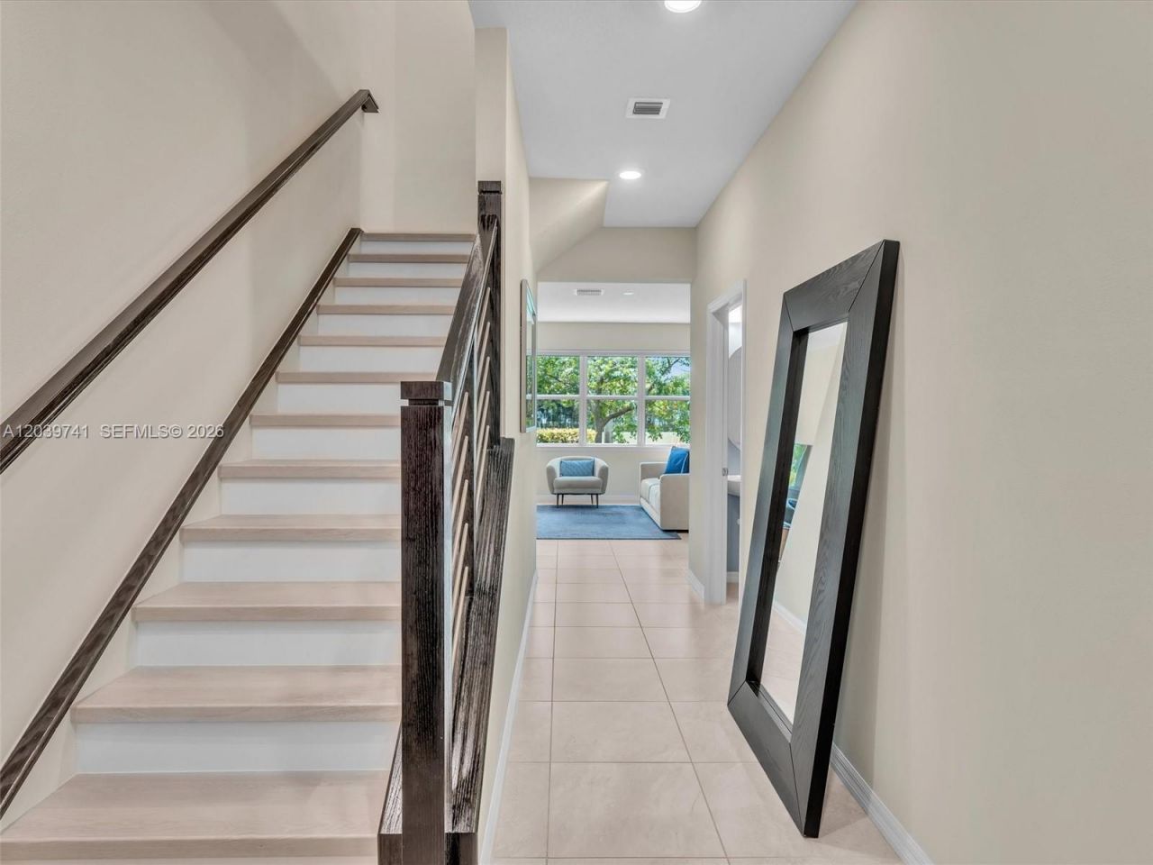 1183 Eucalyptus Dr , Hollywood, FL 33021 Photo