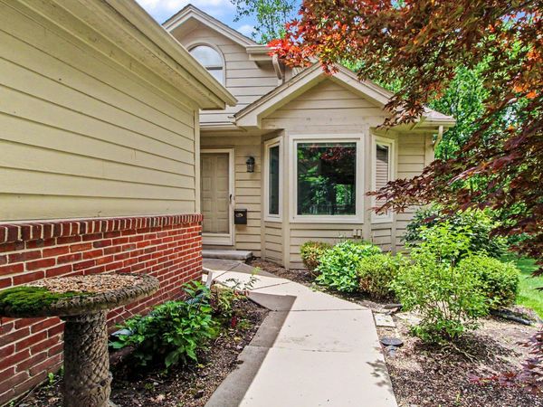 183 Kingsbrook Avenue, Unit 17, Ann Arbor, MI 48103