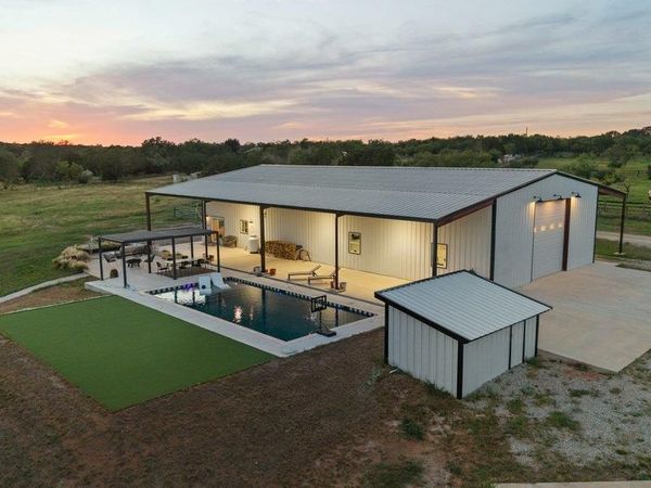 440 Flying X RD , Spicewood, TX 78669