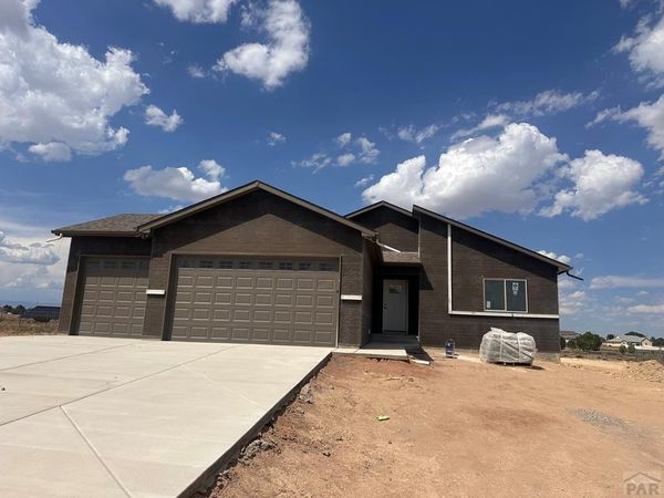 1127 W Mescalero Dr, Pueblo West, CO 81007