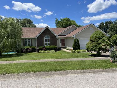 102 Beechwood Drive, Richmond, KY 40475