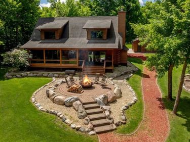2086 82nd Street NE, Boy River, MN 56672