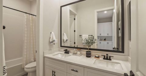 1547 Van Ruiten Dr, Lodi, CA 95242 Photo