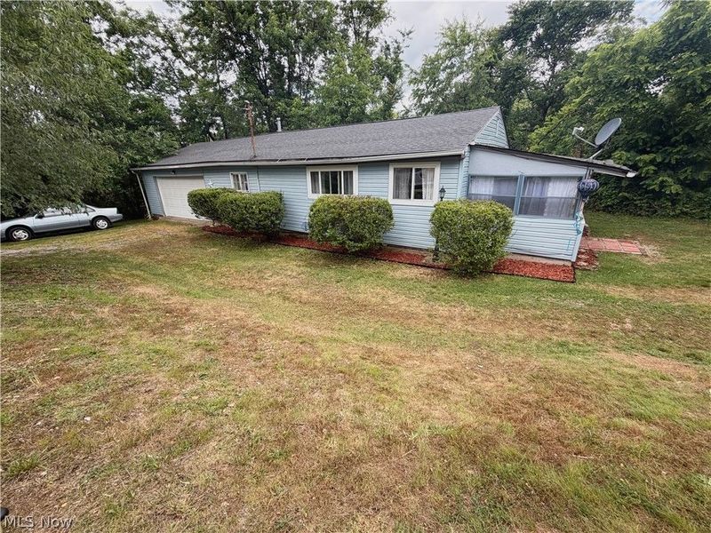 1129 Sunset Drive, East Liverpool, OH 43920 Photo 2