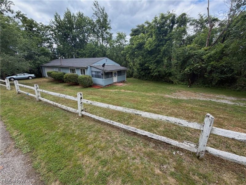 1129 Sunset Drive, East Liverpool, OH 43920 Photo 5