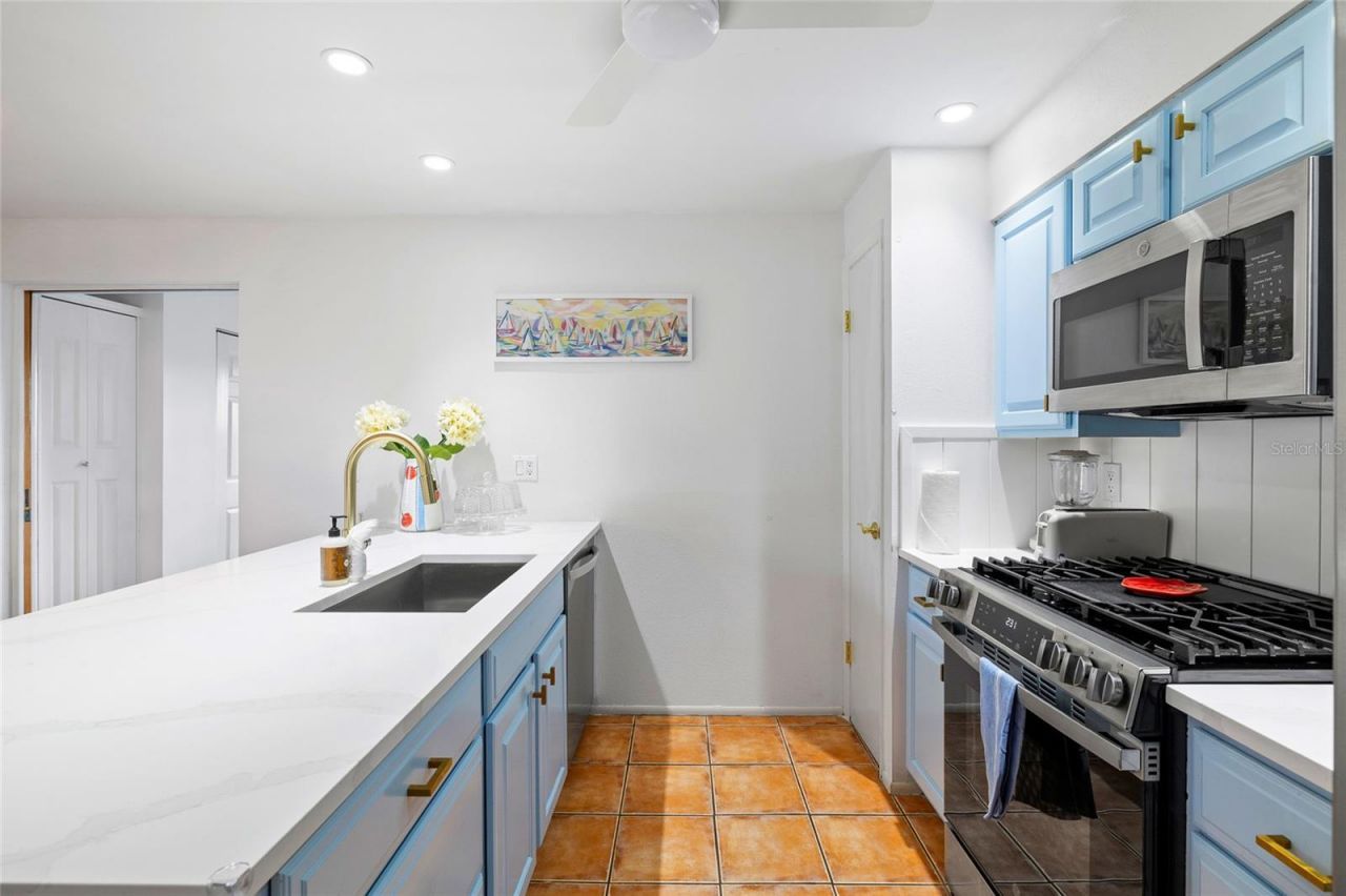 727 47th Street W, Palmetto, FL 34221 Photo
