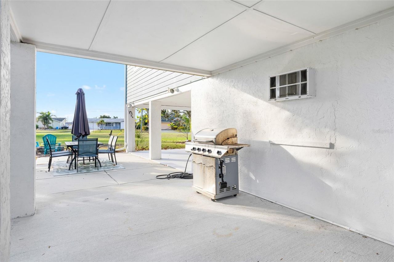 727 47th Street W, Palmetto, FL 34221 Photo