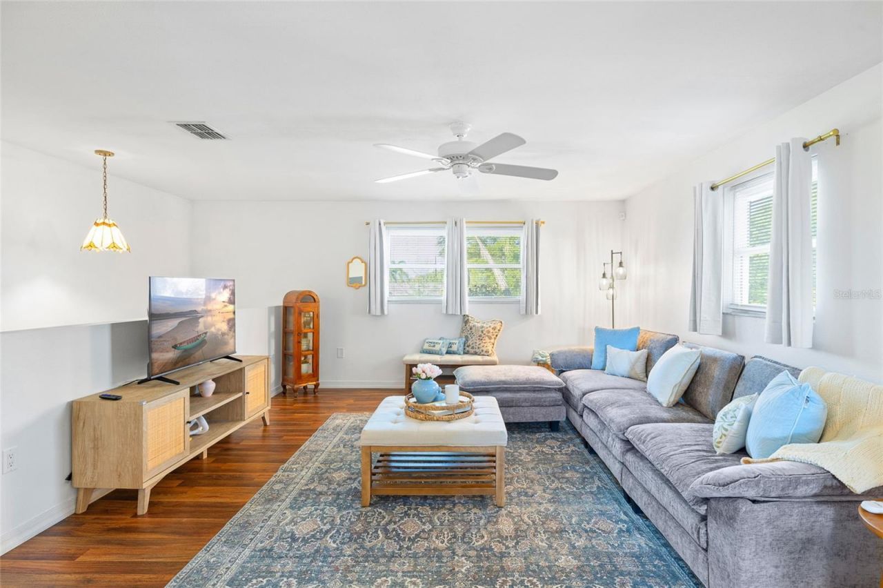 727 47th Street W, Palmetto, FL 34221 Photo