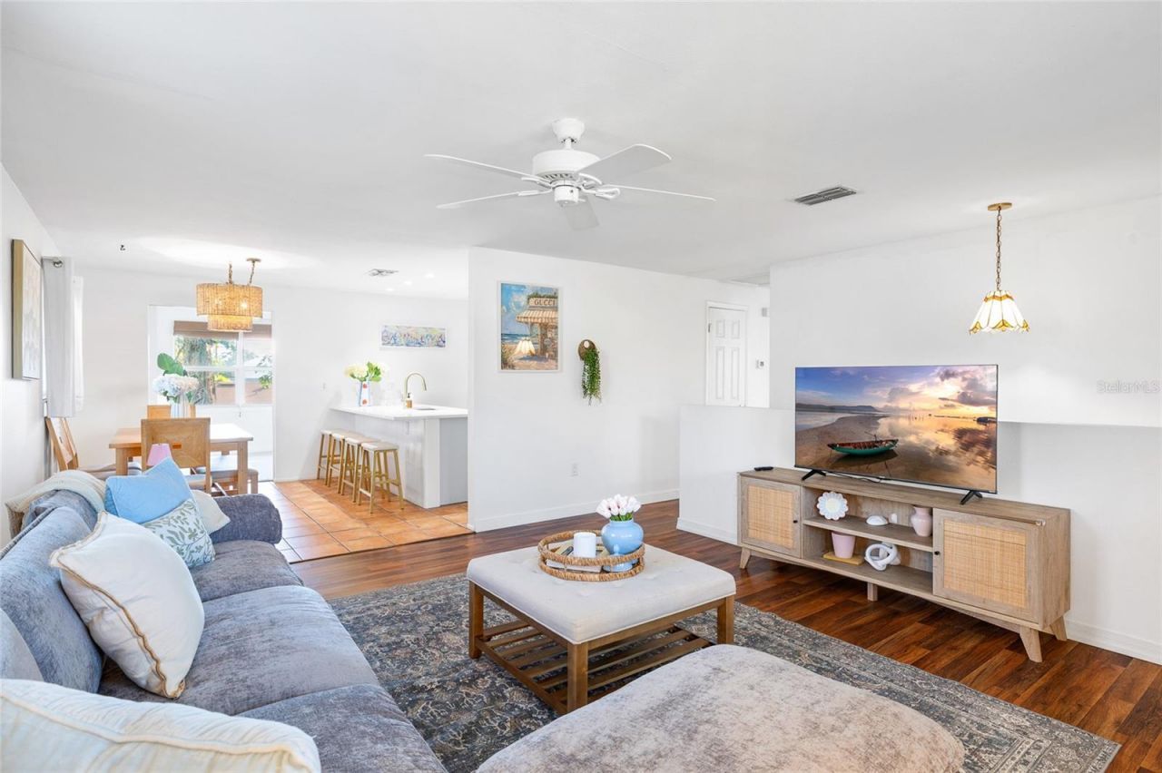 727 47th Street W, Palmetto, FL 34221 Photo