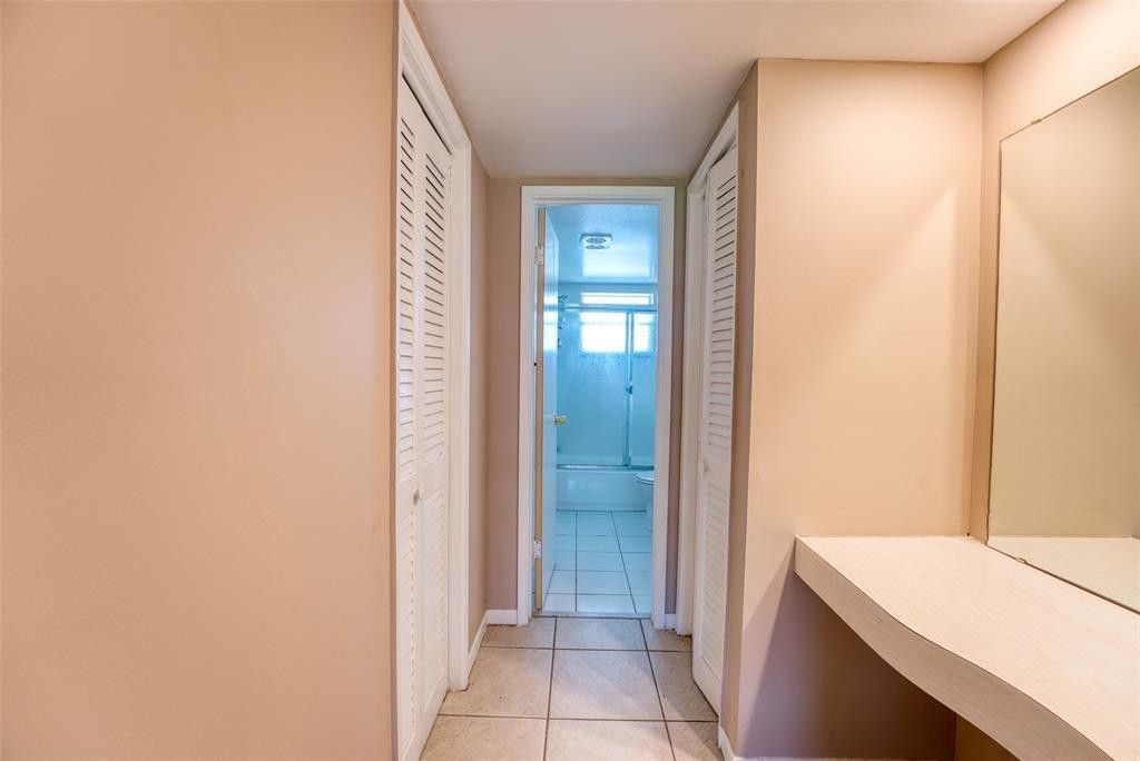 4700 Washington Street, Unit 105, Hollywood, FL 33021 Photo