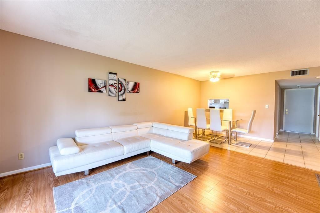 4700 Washington Street, Unit 105, Hollywood, FL 33021 Photo