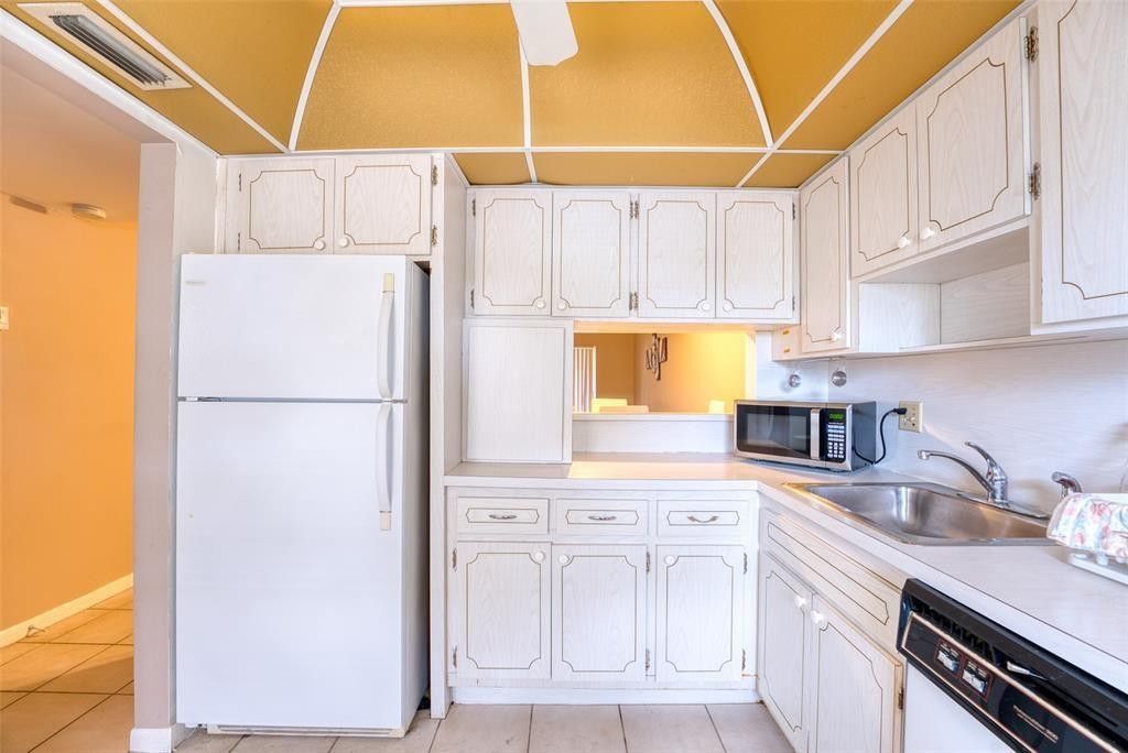 4700 Washington Street, Unit 105, Hollywood, FL 33021 Photo