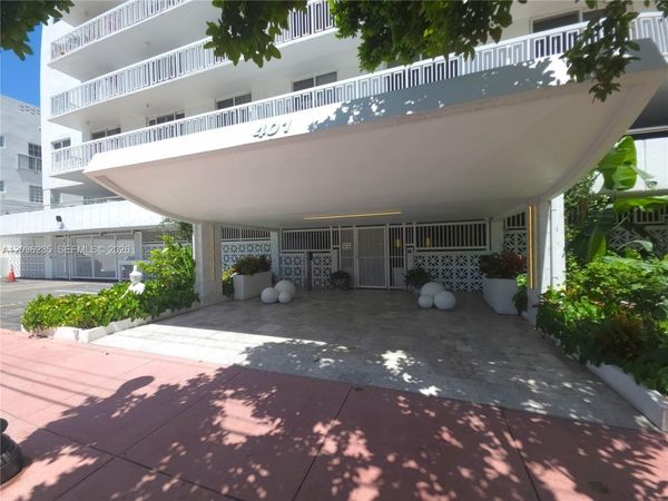 401 Ocean Dr , Unit 304, Miami Beach, FL 33139