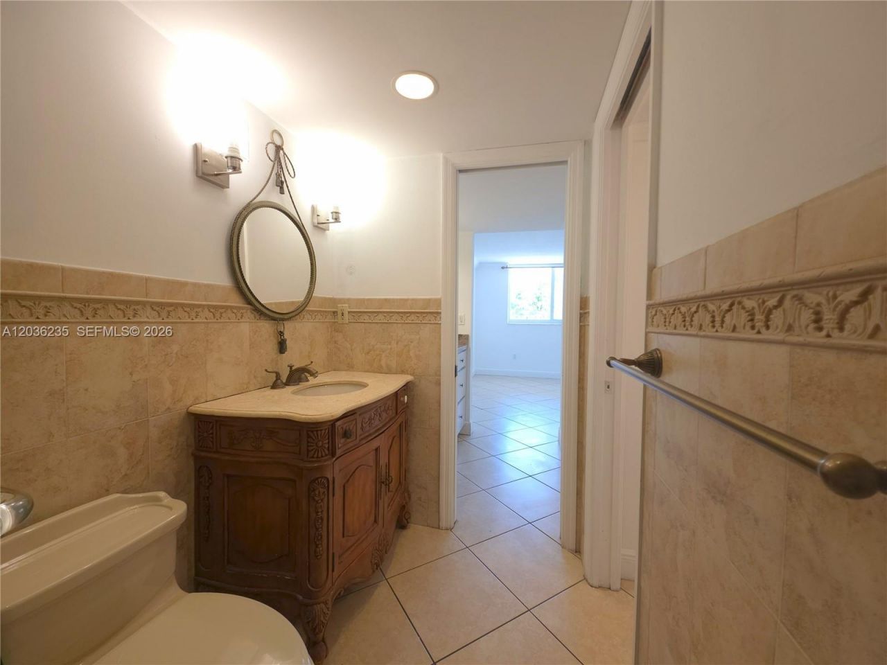 401 Ocean Dr, Unit 304, Miami Beach, FL 33139 Photo