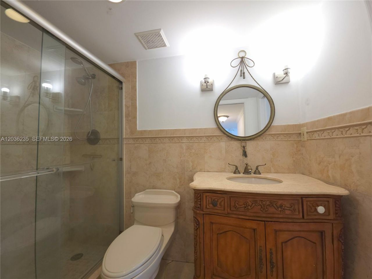 401 Ocean Dr, Unit 304, Miami Beach, FL 33139 Photo
