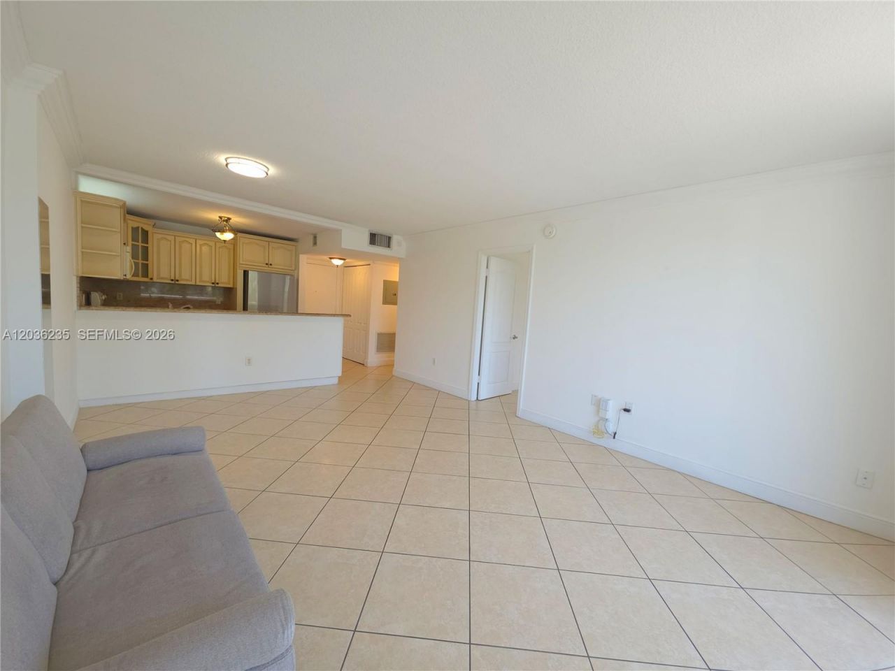 401 Ocean Dr, Unit 304, Miami Beach, FL 33139 Photo