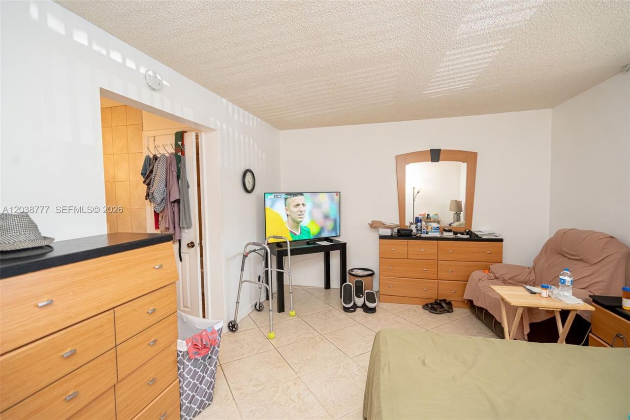 3531 Inverrary Dr, Unit 108, Lauderhill, FL 33319 Photo