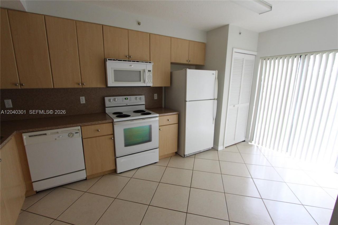 22931 SW 88th Pl , Unit 105, Cutler Bay, FL 33190 Photo