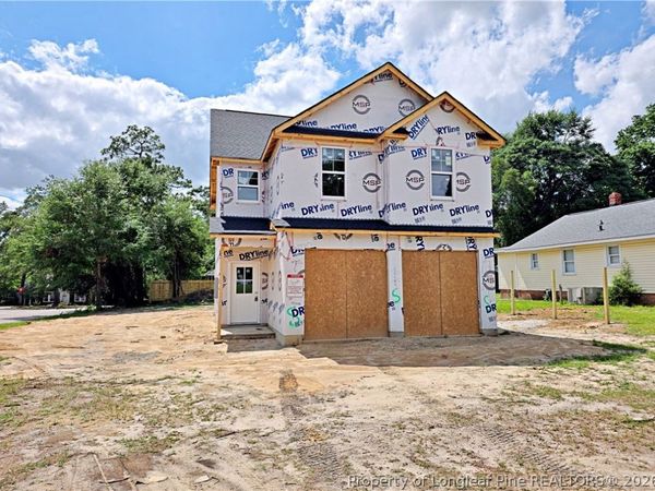 318 Broadfoot Avenue, Fayetteville, NC 28305