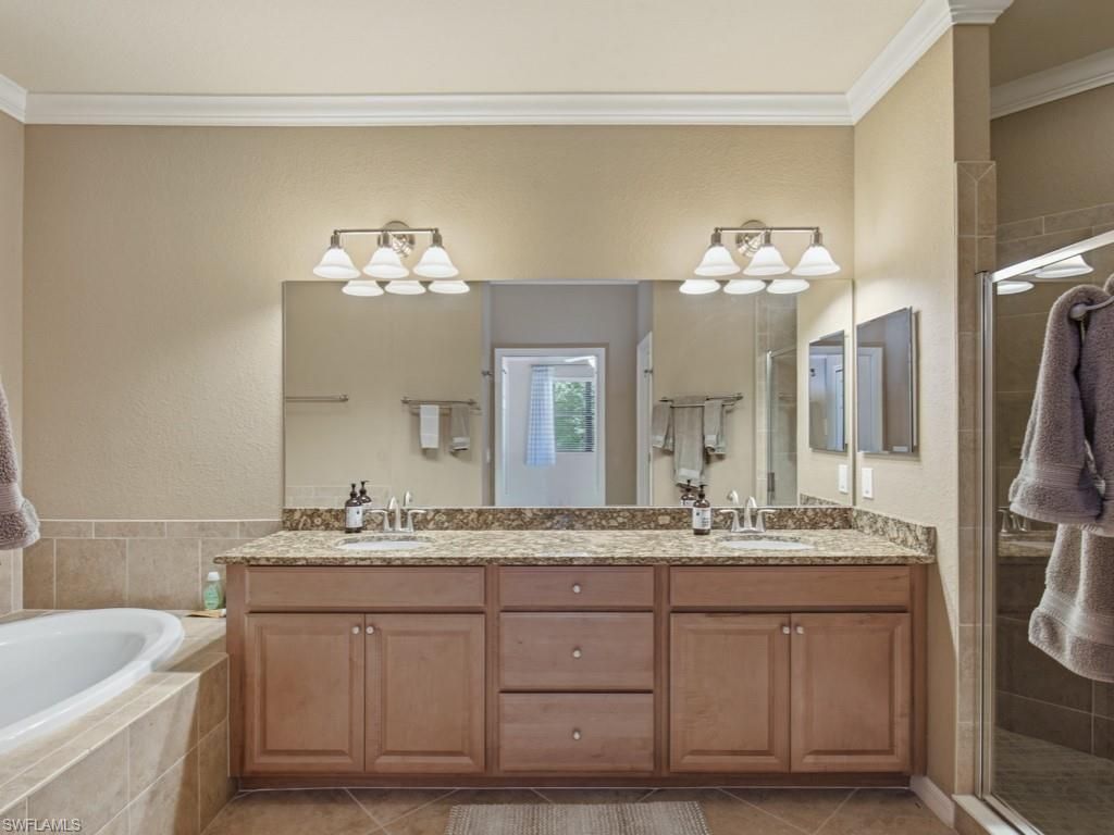 9502 Napoli Ln, Unit 26201, Naples, FL 34113 Photo