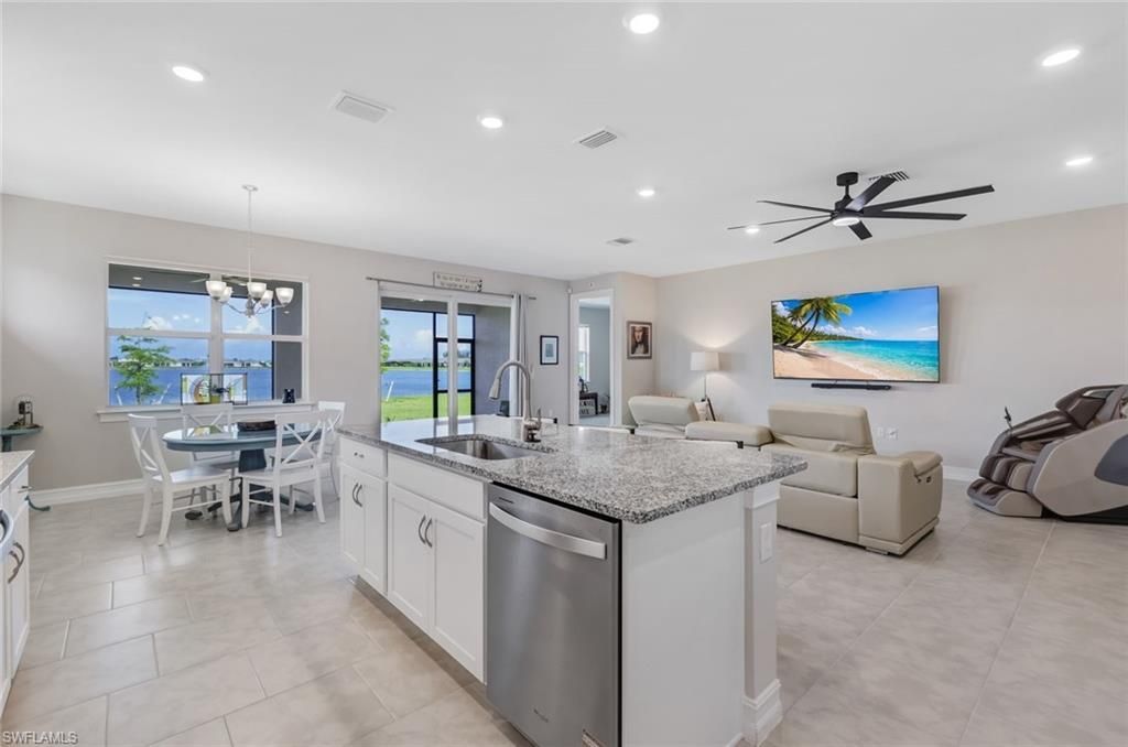 451 Spring Hill Lake Loop , Cape Coral, FL 33993 Photo